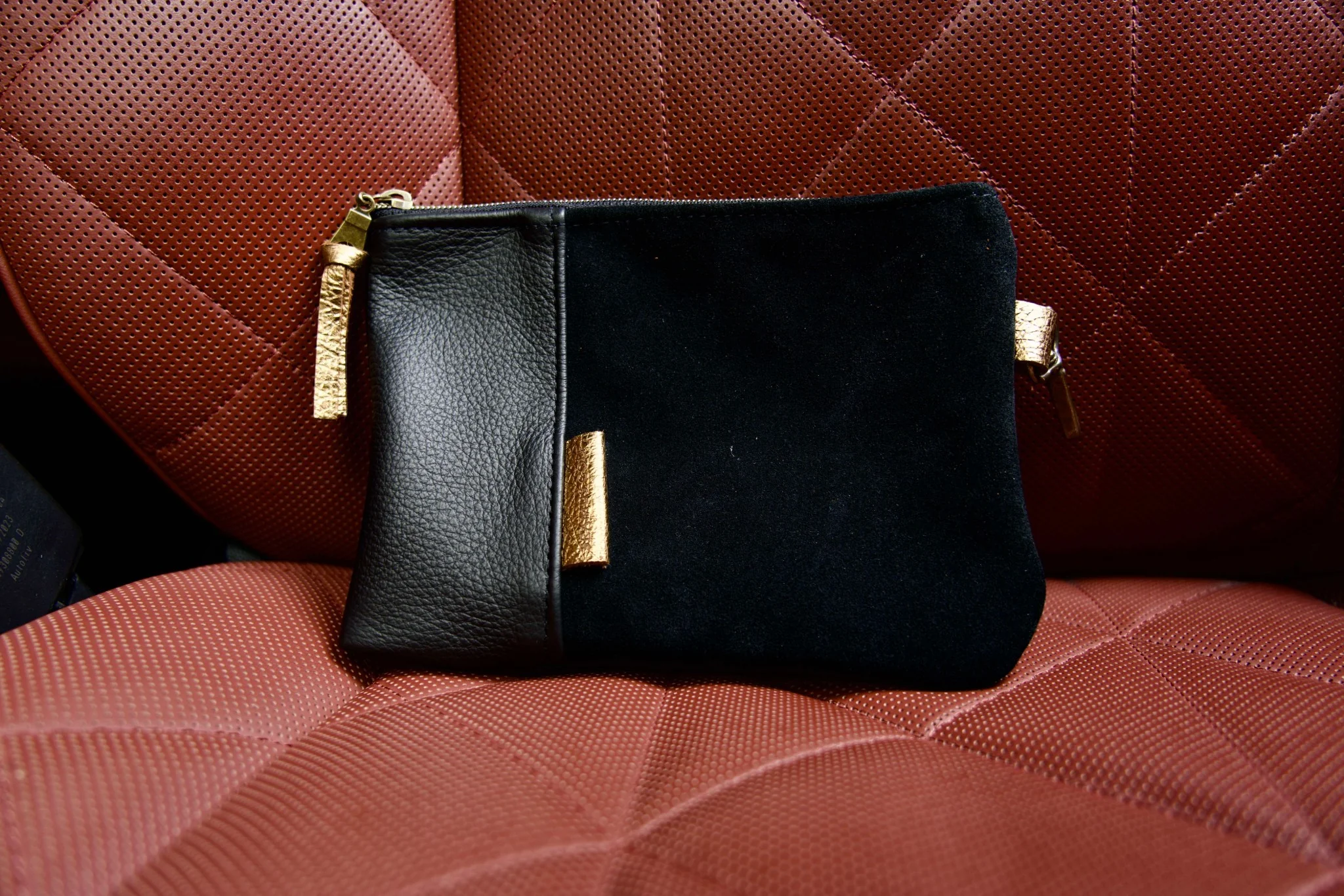Black Tribeca Zippered Pouch - Image 7