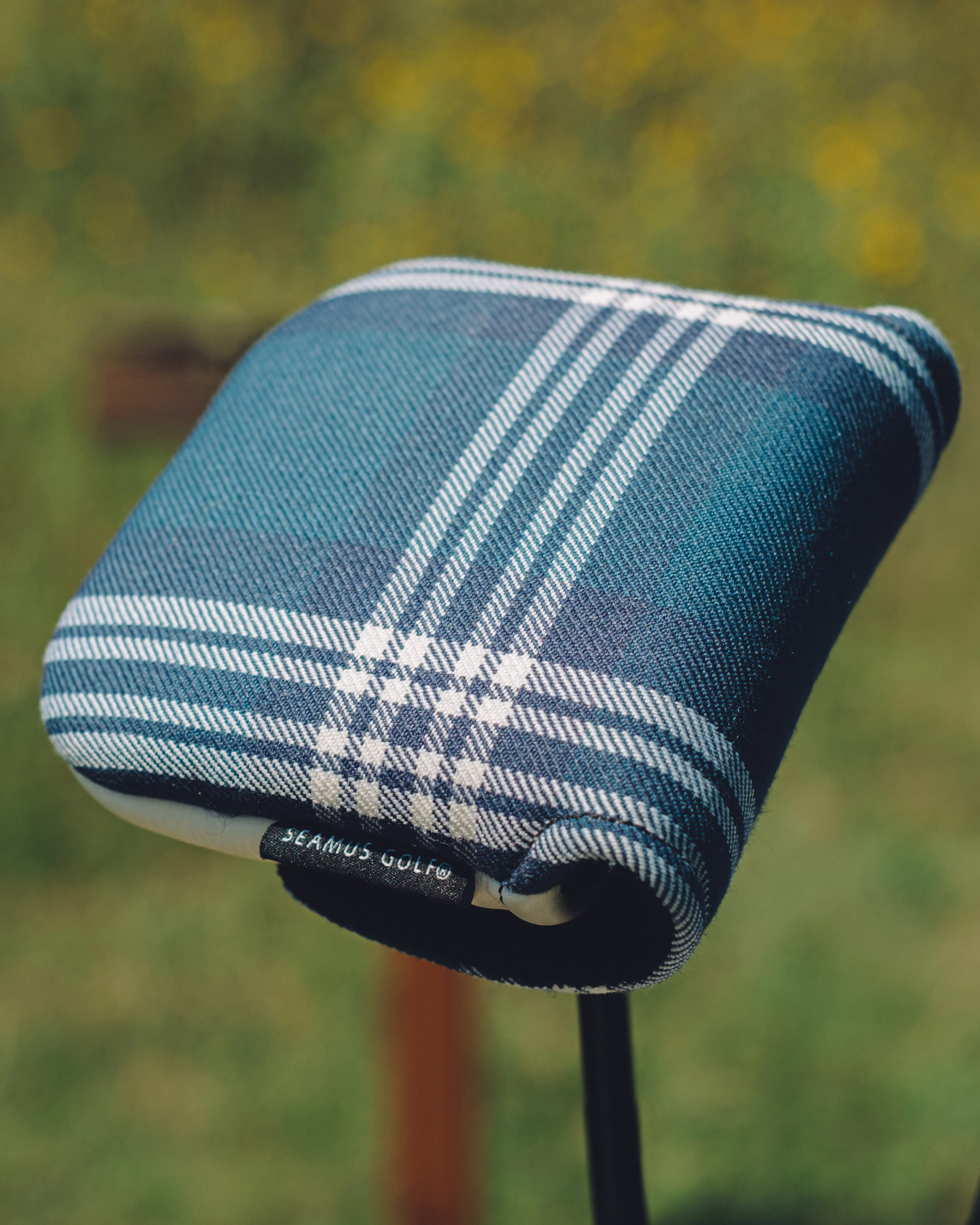 Earl St Andrews Tartan Center Shafted Mallet - Image 3
