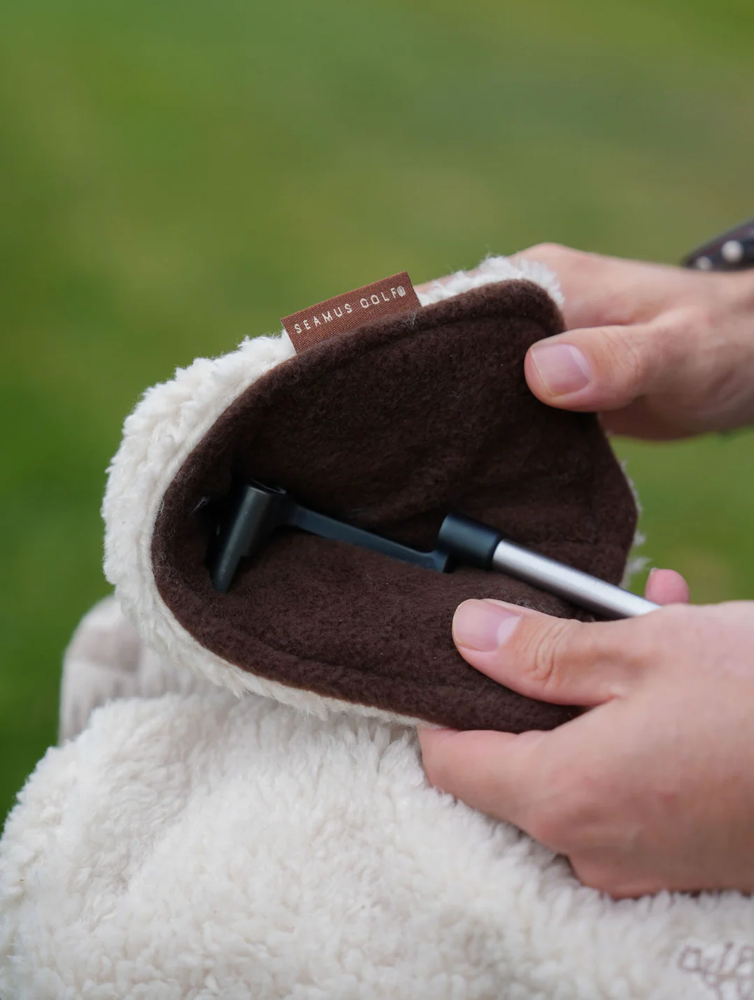 Shearling Blade Putter Cover - Image 3