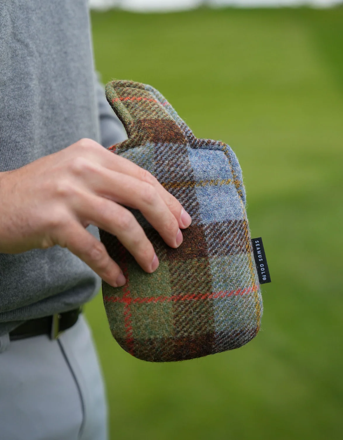 MacLeod Check Harris Tweed Heel Shafted Mallet Putter Cover - Image 3