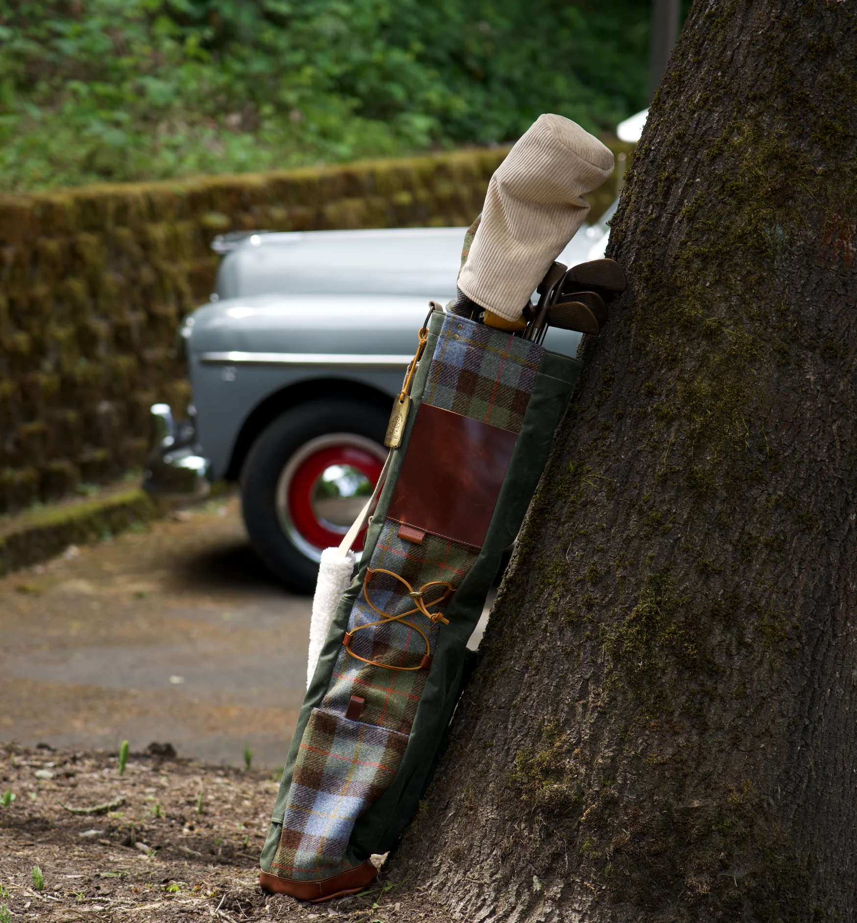 Macleod Check Harris Tweed Sunday Bag - Image 5