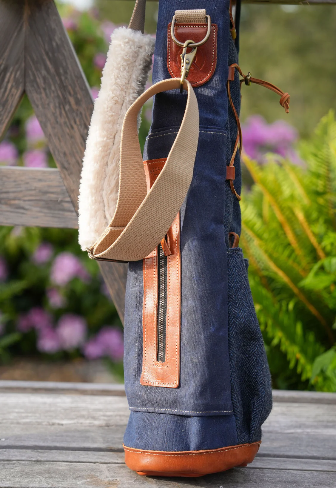 Navy Harris Tweed Sunday Bag - Image 13