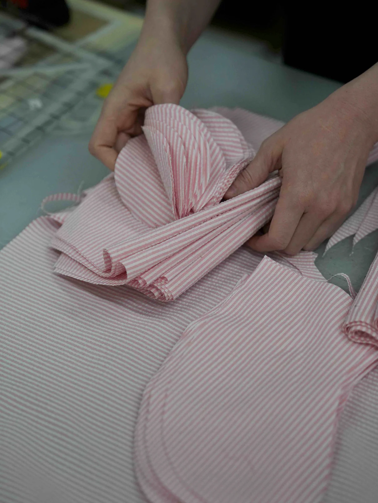 Pink Seersucker Head Cover - Image 8